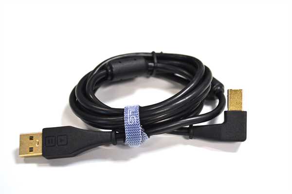 USB-Kabel schwarz gewinkelt 150cm DJ Techtools Chroma Cable